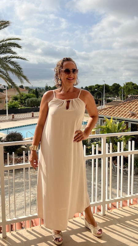 Vestido Maderas Crema