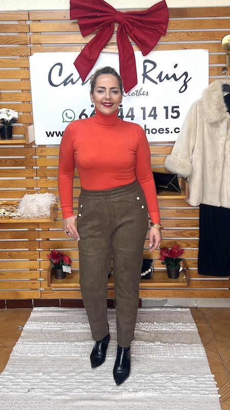 pantalon pana afelpado negro